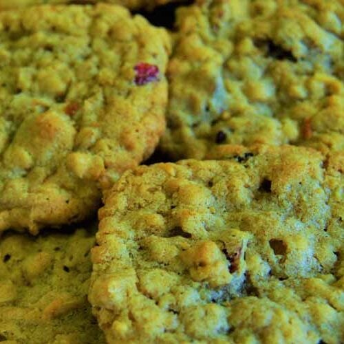 Guests are often welcomed with a batch of cookies