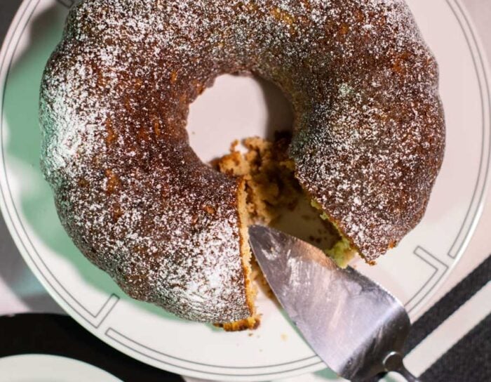Cinnamon Bundt Cake Overhead
