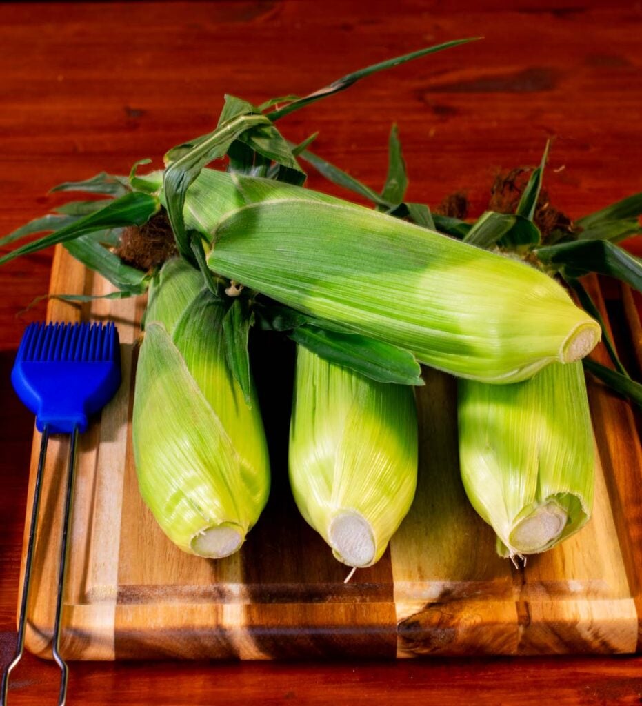 Prepping Corn On The Cob